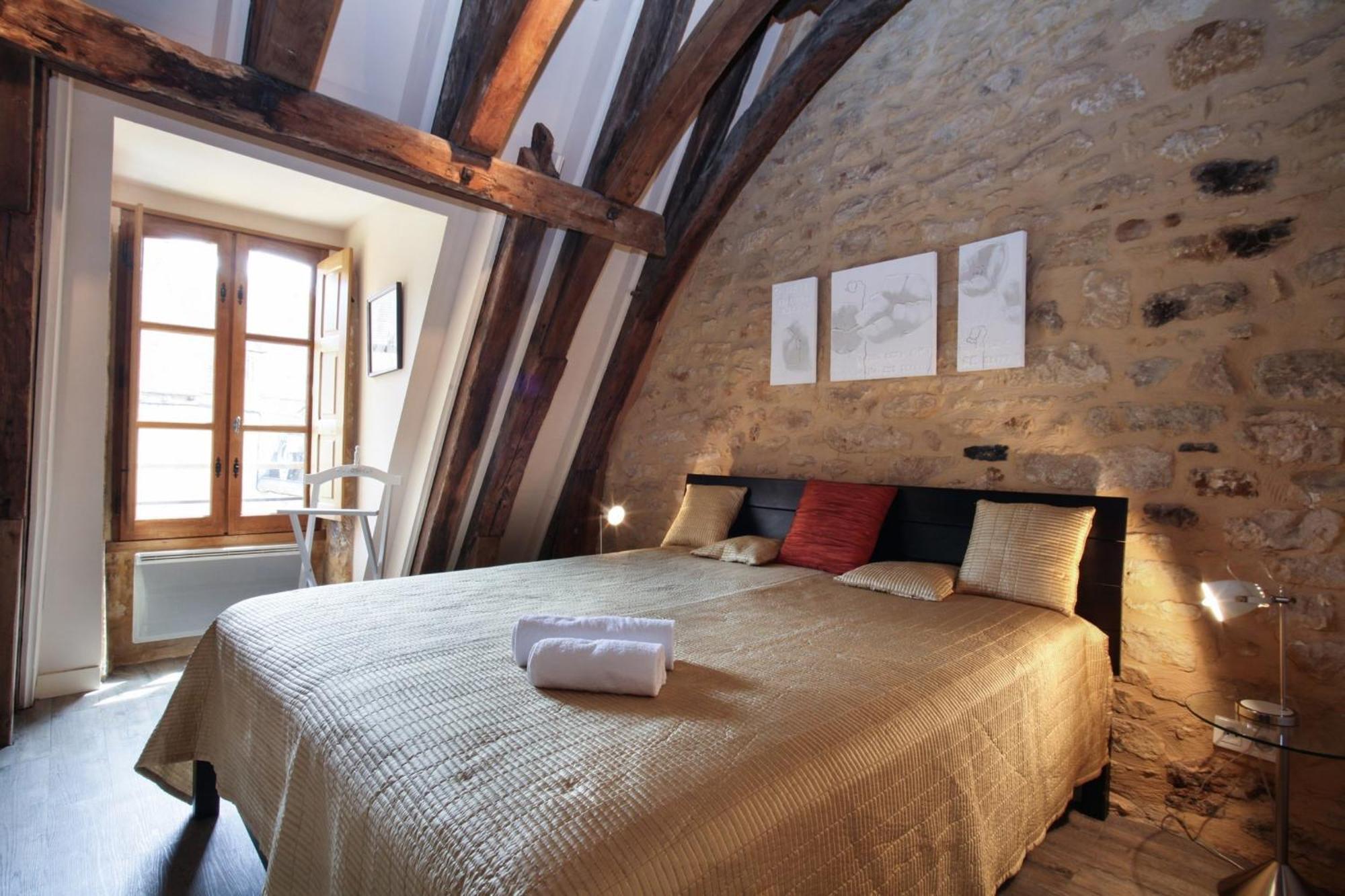 Le Grenier Du Chapitre Apartment Sarlat-la-Caneda Exterior photo